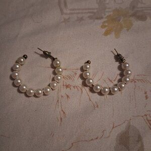 pearl half hoopsfinal price please struggling mama/ disabled vet!